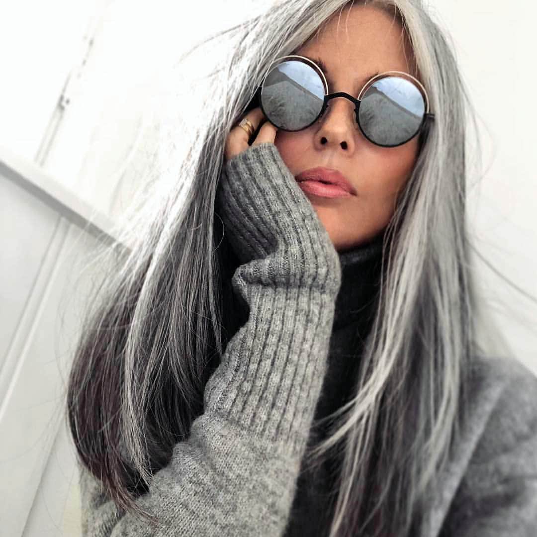Tempted by natural grey hair? Here's how to do it beautifully! | Pure Salon  Montreal